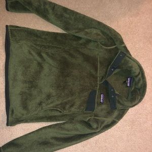 Patagonia fleece pullover